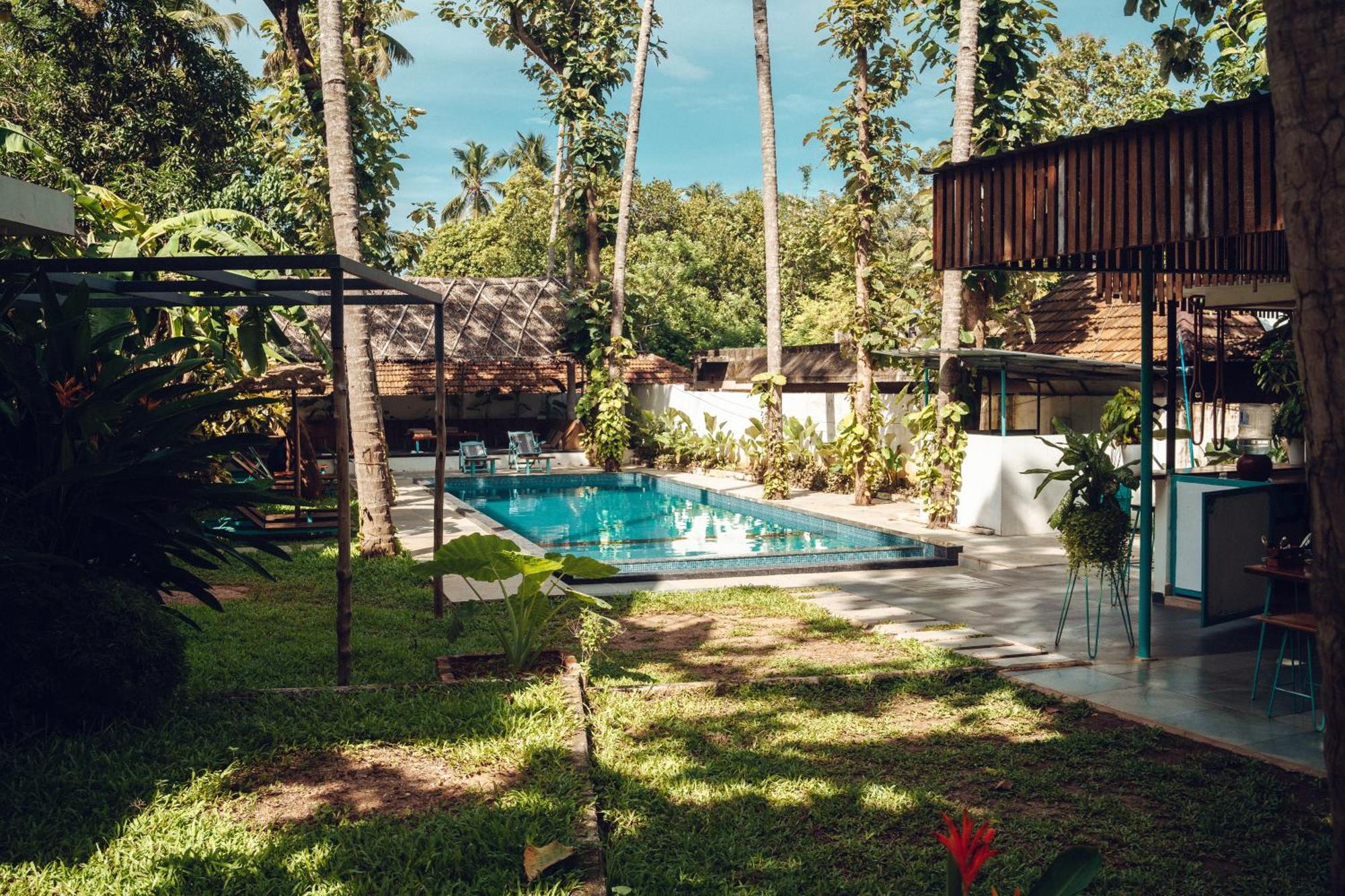 Paddlecult Surf Retreat Bed & Breakfast Varkala Exterior foto