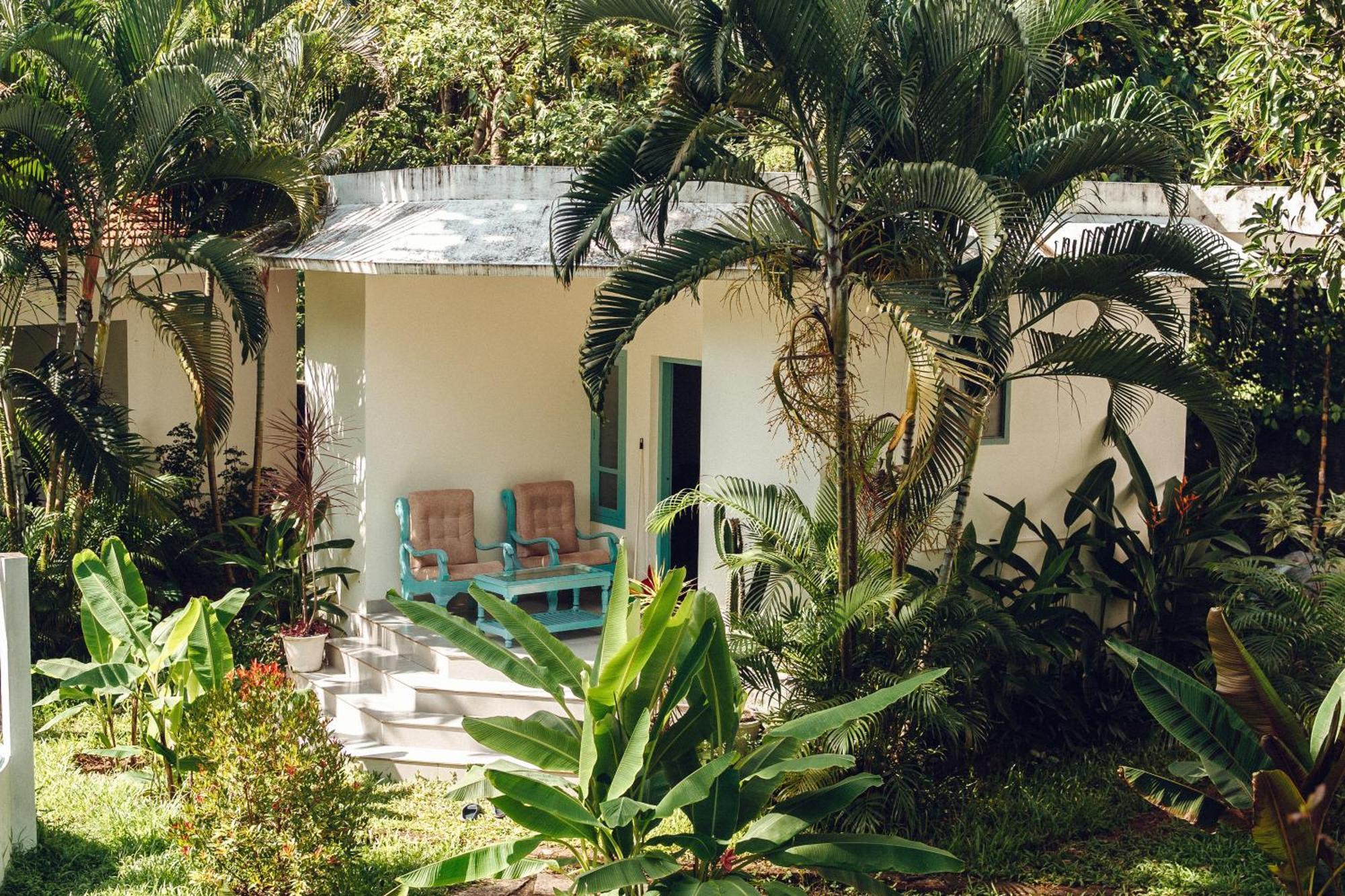 Paddlecult Surf Retreat Bed & Breakfast Varkala Exterior foto