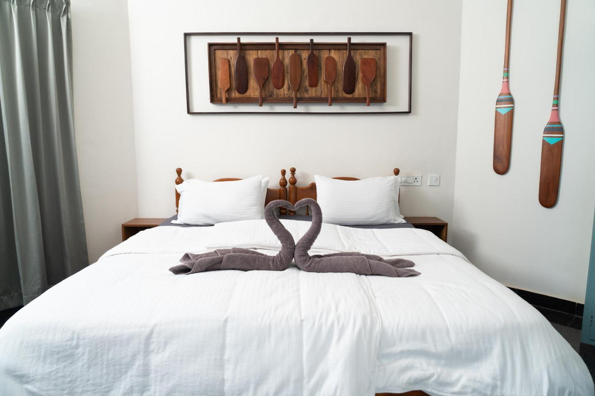 Paddlecult Surf Retreat Bed & Breakfast Varkala Exterior foto